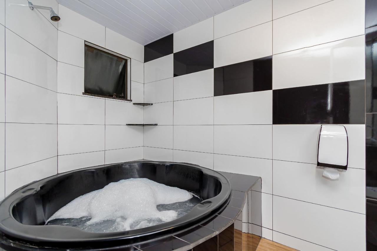 Drops Express Motel Курітіба Екстер'єр фото